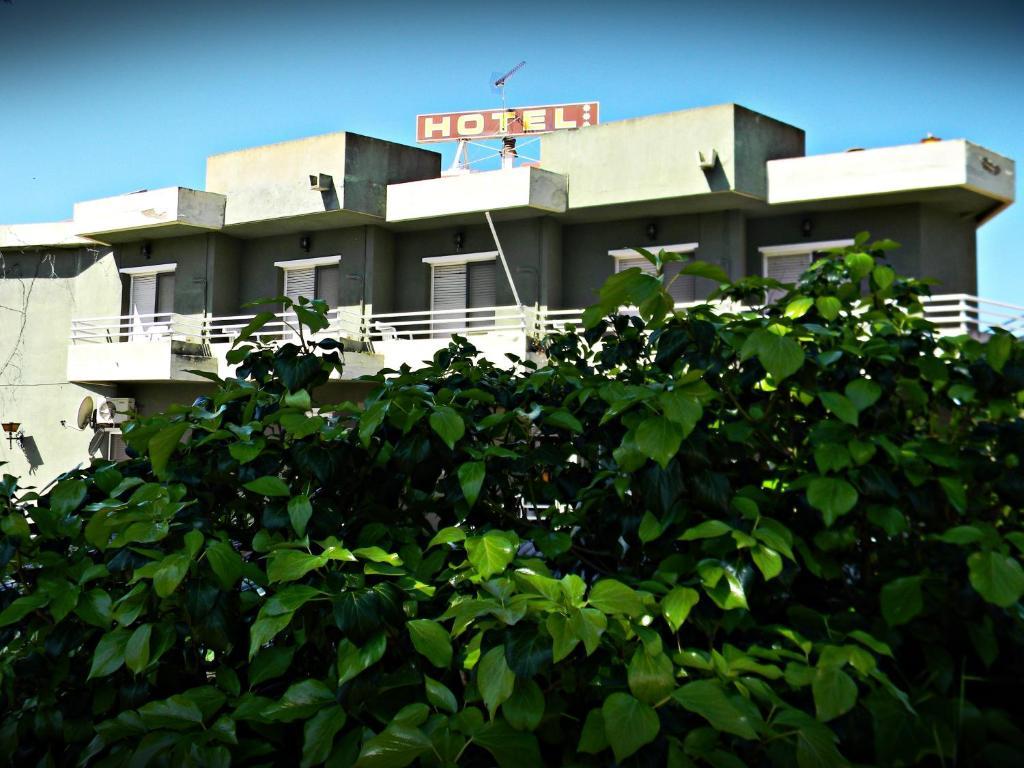 Hotel Restaurante Las Galias Zuera Екстер'єр фото