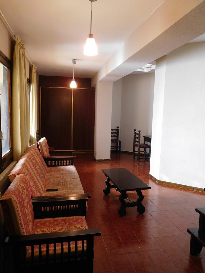 Hotel Restaurante Las Galias Zuera Екстер'єр фото